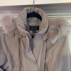 Long tapered coat with detachable hood.